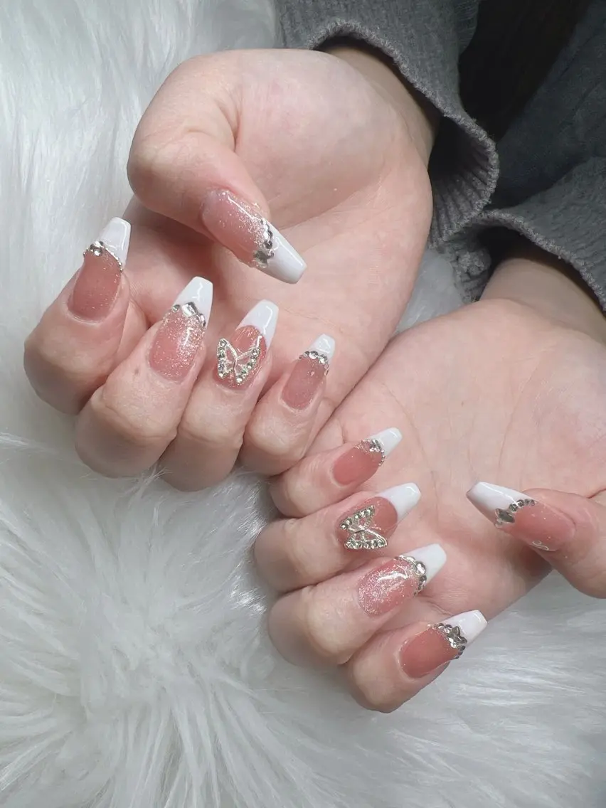 ネイル ハンドネイル Lee Nails チップ長さだし専門店のネイルデザイン