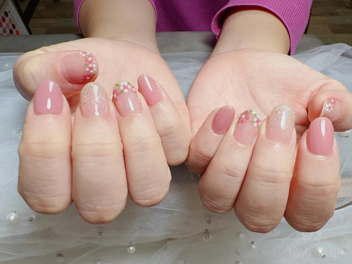 ショート カラー ネイル ハンドネイル Nail NaNaのネイルデザイン