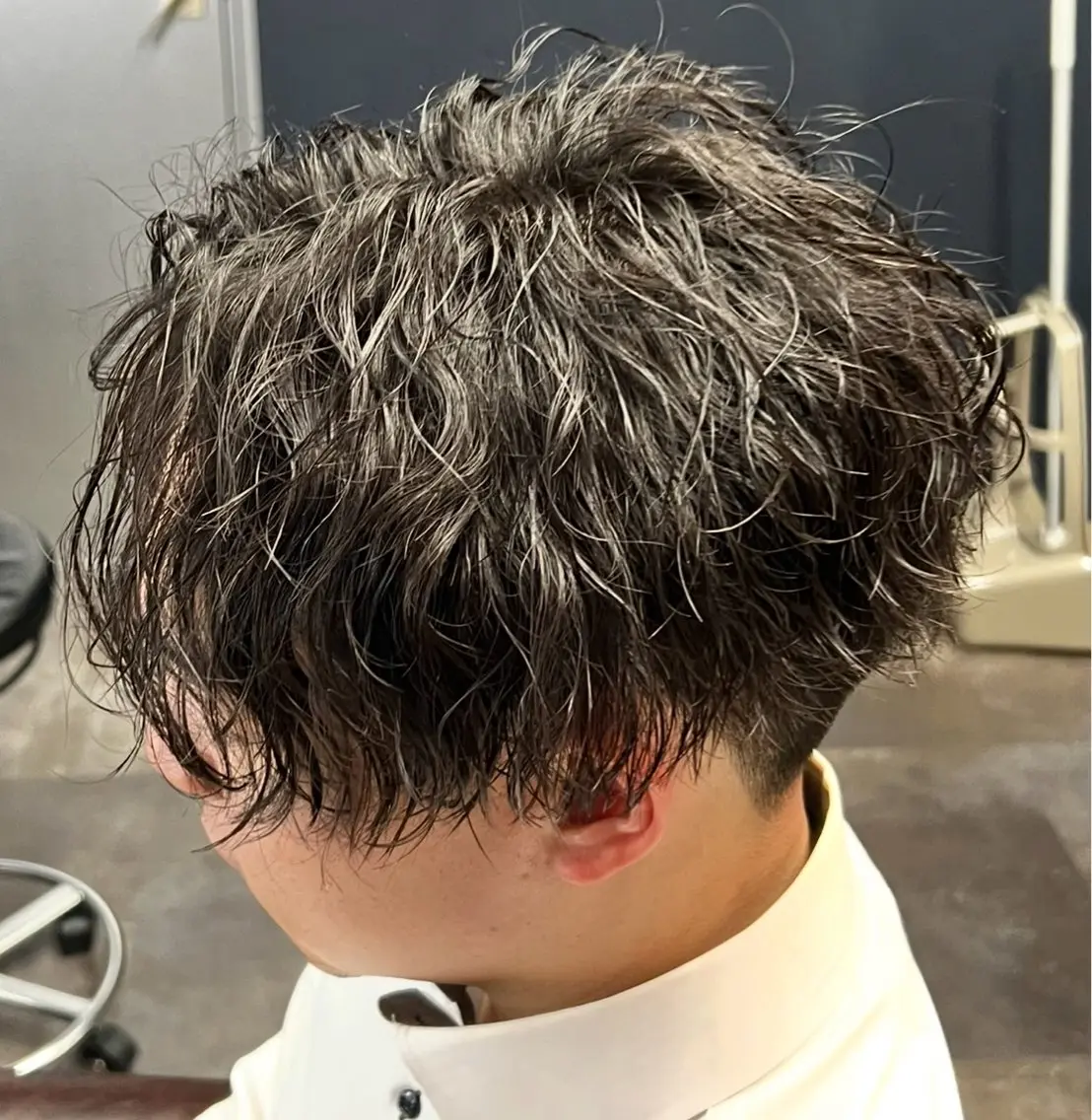 ショート パーマ メンズ メンズパーマ 波巻きパーマ カット パーマ メンズウルフ特化🐺 🔥長山耕大🔥のヘアスタイル