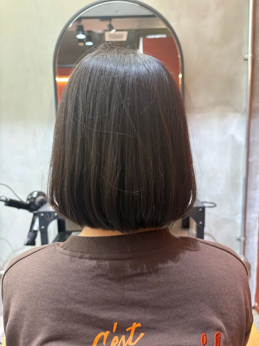 【赤みが気になる方必見👀】カット✂️ ＋ アディクシーカラー🩵 ＋ベースTR🍀の写真