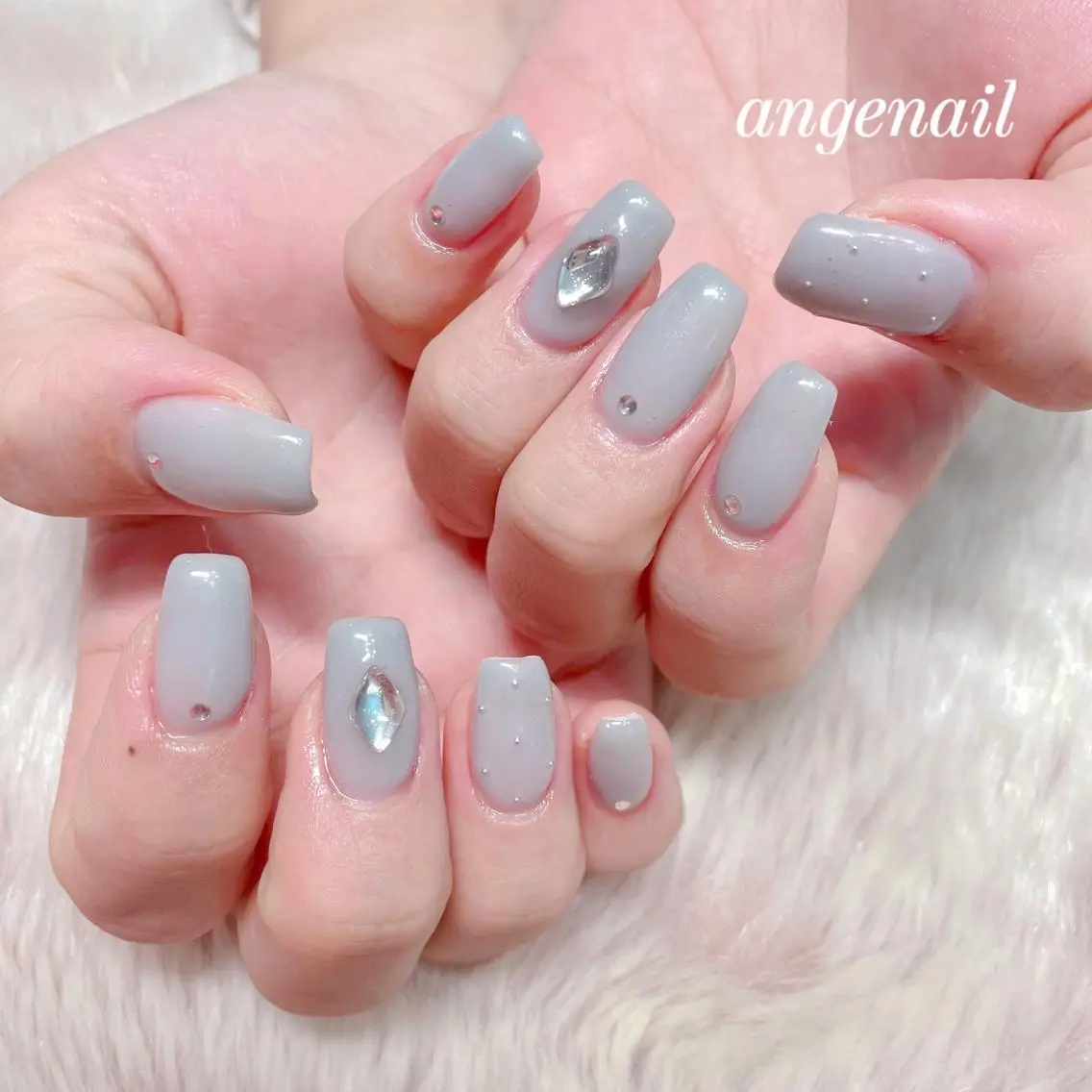 ネイル ハンドネイル オーナーネイリスト MAKIのネイルデザイン