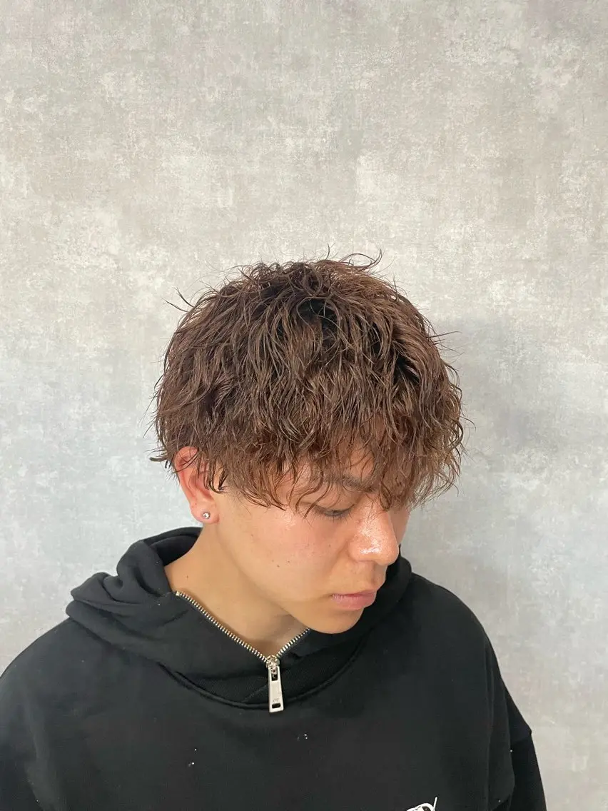 【メンズ限定】カット+ツイスト/ツイストスパイラルパーマ+前処理Trの写真