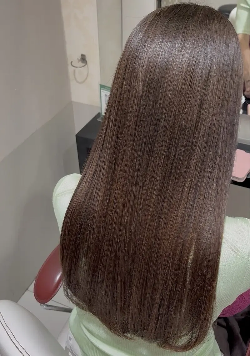 ロング ✨髪質改善 ✨ 透明感カラー🌱伊藤のヘアスタイル