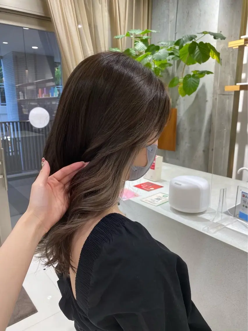 ロング カラー ヘアカラー 🦋NIA🦋 SALONECINQのヘアスタイル