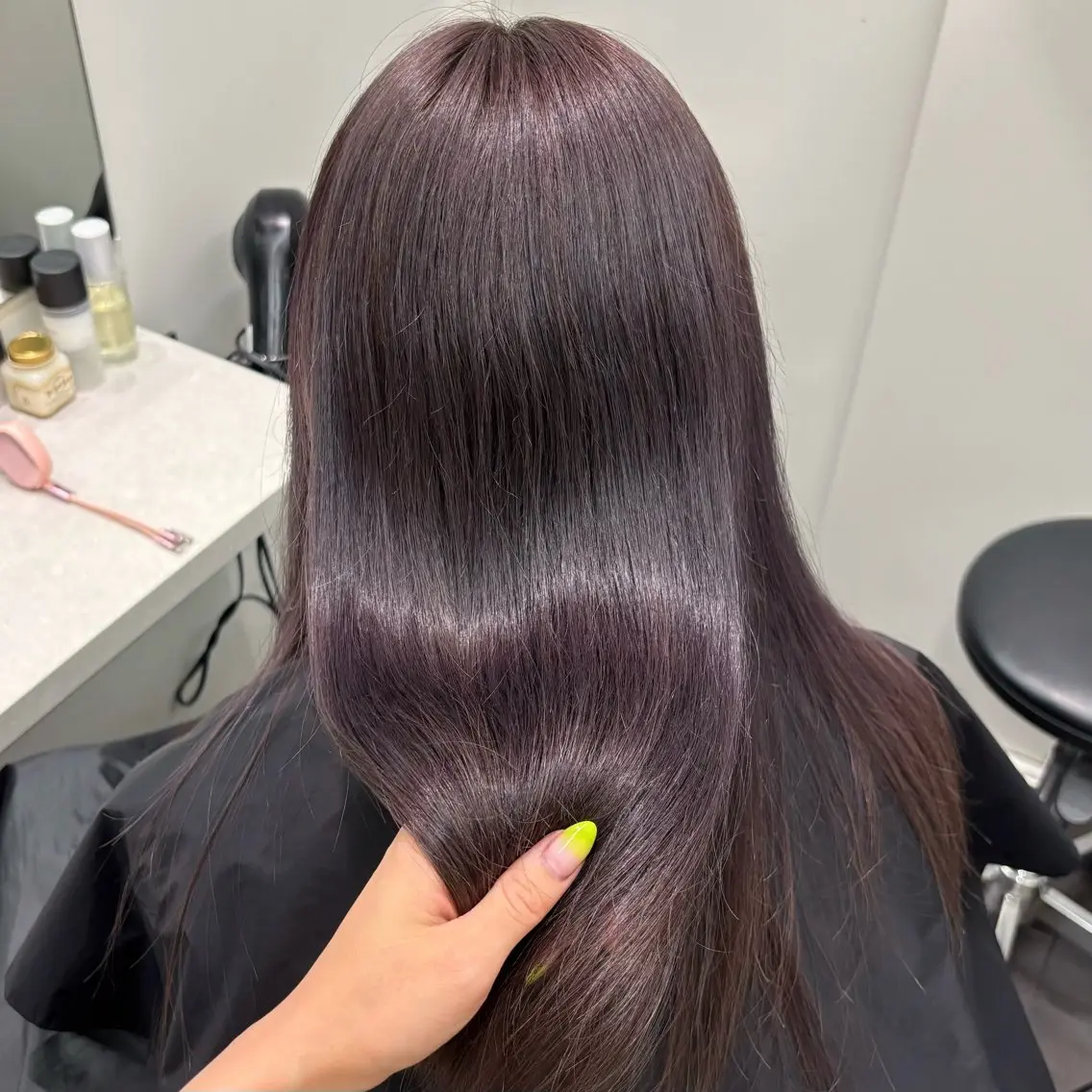 ロング ヘアカラー トリートメント 盛れる透明感カラー momokaのヘアスタイル