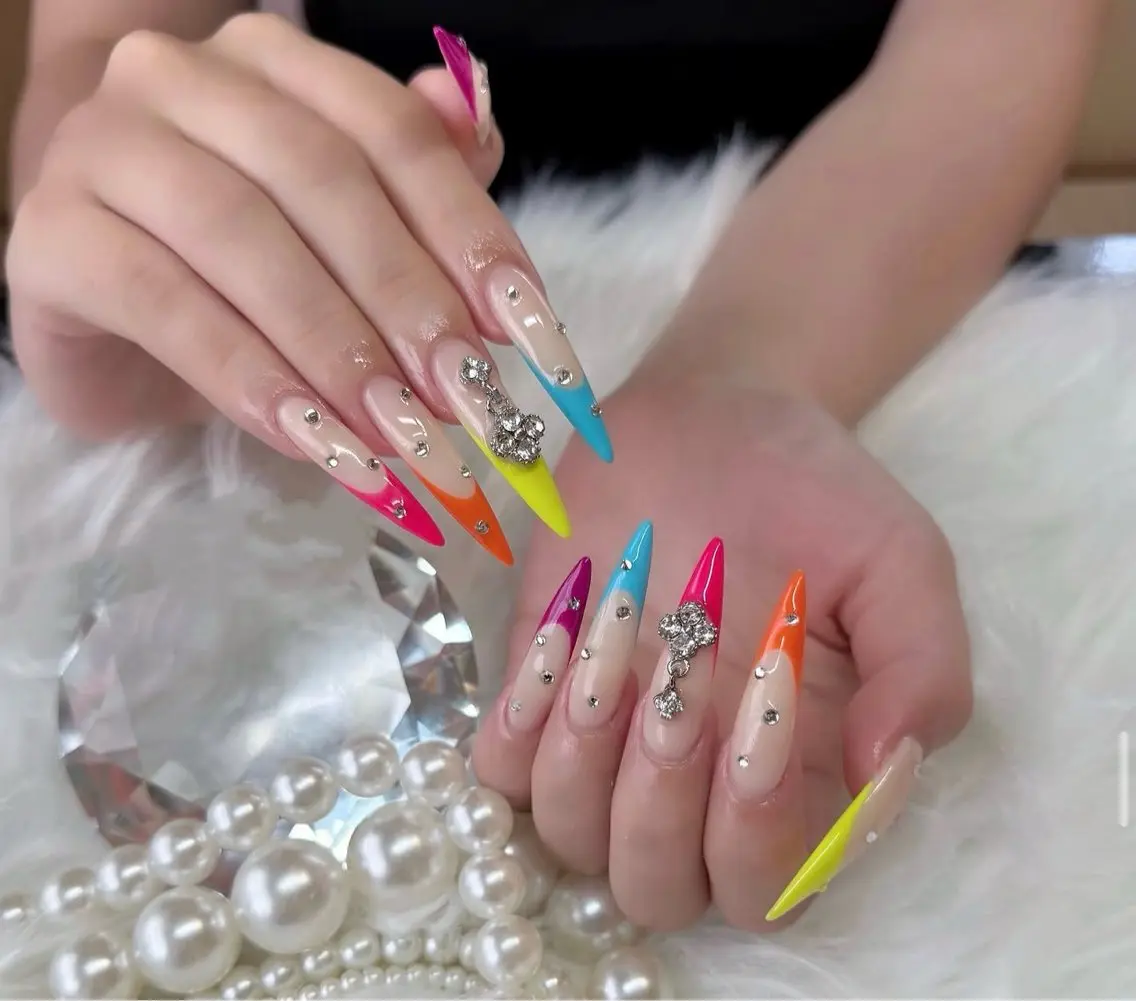 ネイル チークネイル 長さ出し フラッシュネイル フレンチネイル グラデーション ハンドネイル Lenie Nail Salonのネイルデザイン