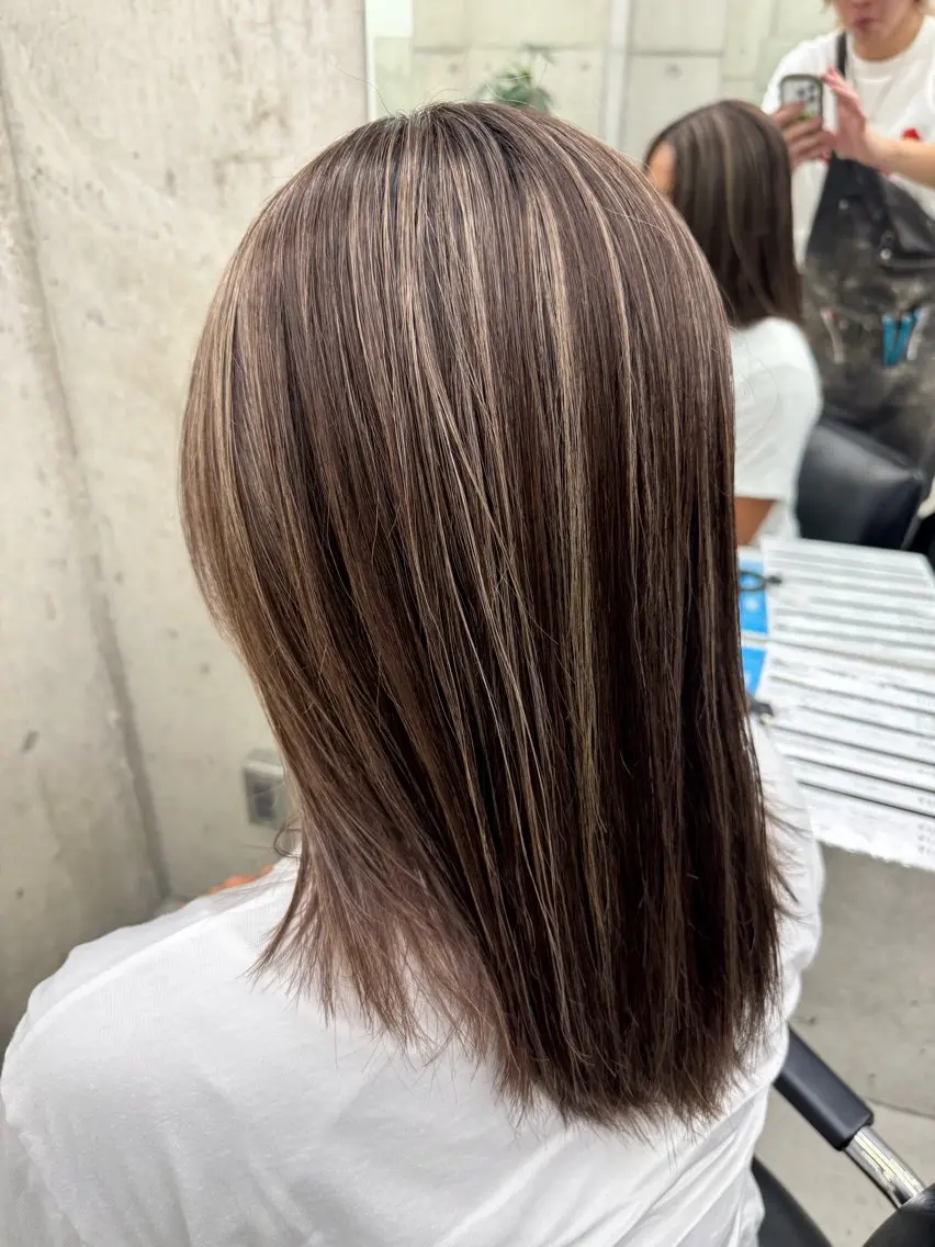 セミロング カラー ブリーチ ハイライトカラー ハイライト ヘアカラー Kazuki/名古屋 ブリーチ/髪質改善のヘアスタイル