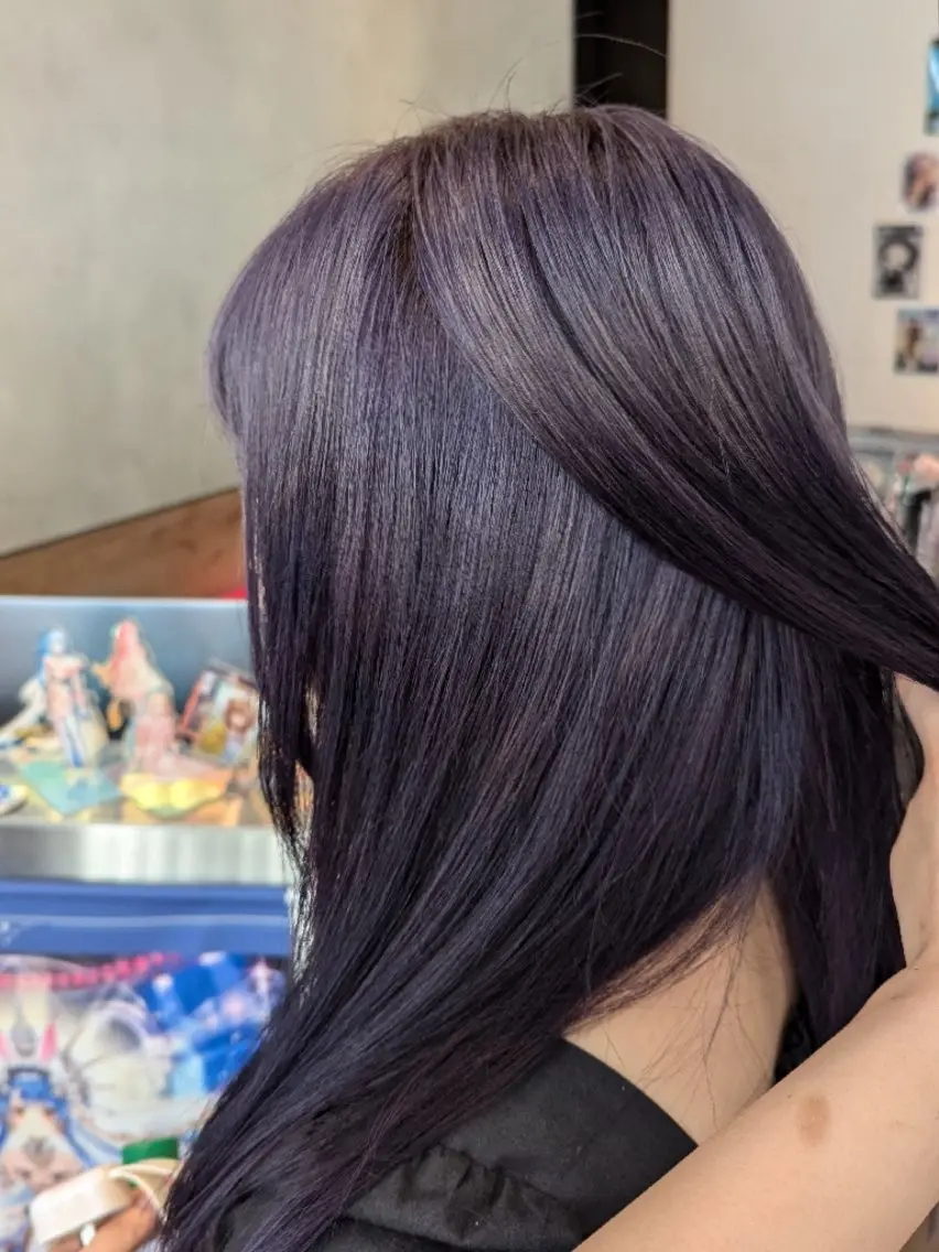 カラー ロング 推しカラー🦉にじさ んじカラー🌈🕒✨のヘアスタイル