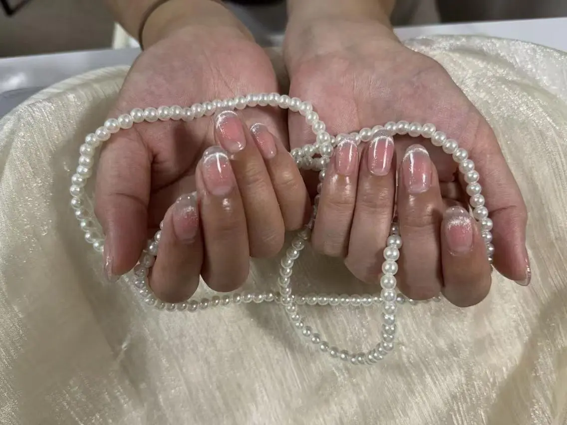 ネイル Alra アルラのネイルデザイン
