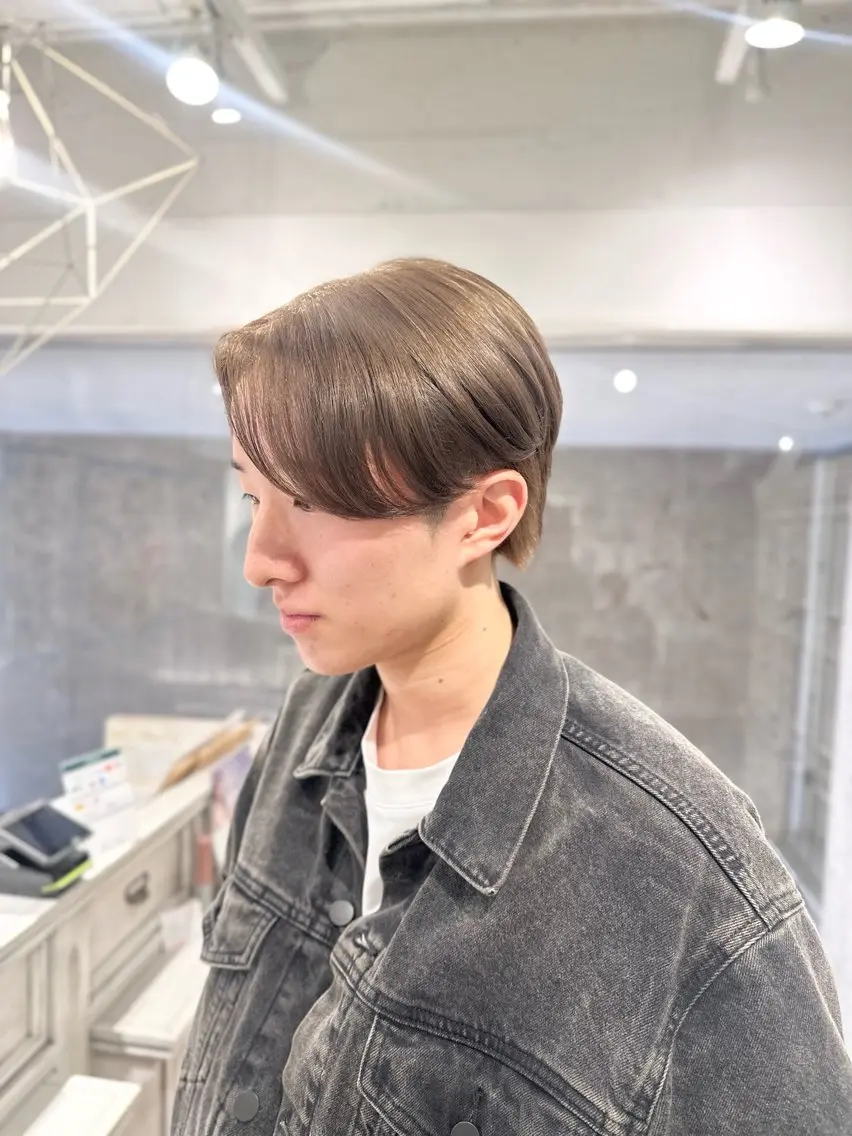 カラー メンズ メンズブリーチ ブリーチ CreBiA ayanoのヘアスタイル
