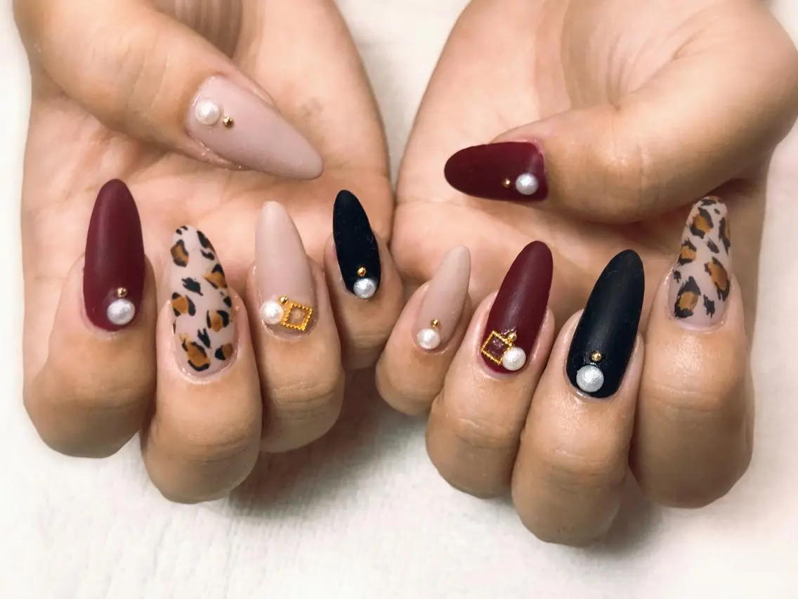 ネイル アニマル柄 長さ出し マットネイル Era nailのネイルデザイン