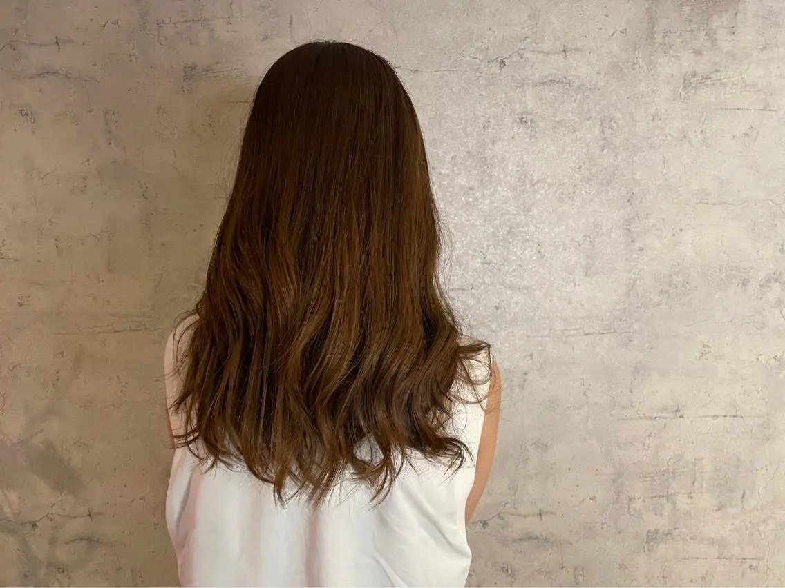 ロング カラー 透明感カラー カット ヘアカラー トリートメント vato バトのヘアスタイル