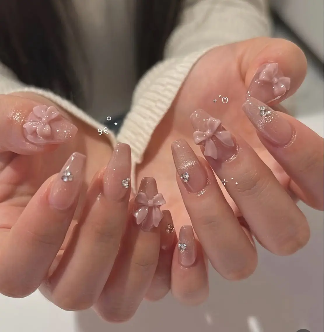 ネイル キラキラネイル マグネットネイル ミラーネイル ニュアンスネイル 春ネイル ハンドネイル Hinaa 池袋のネイルデザイン