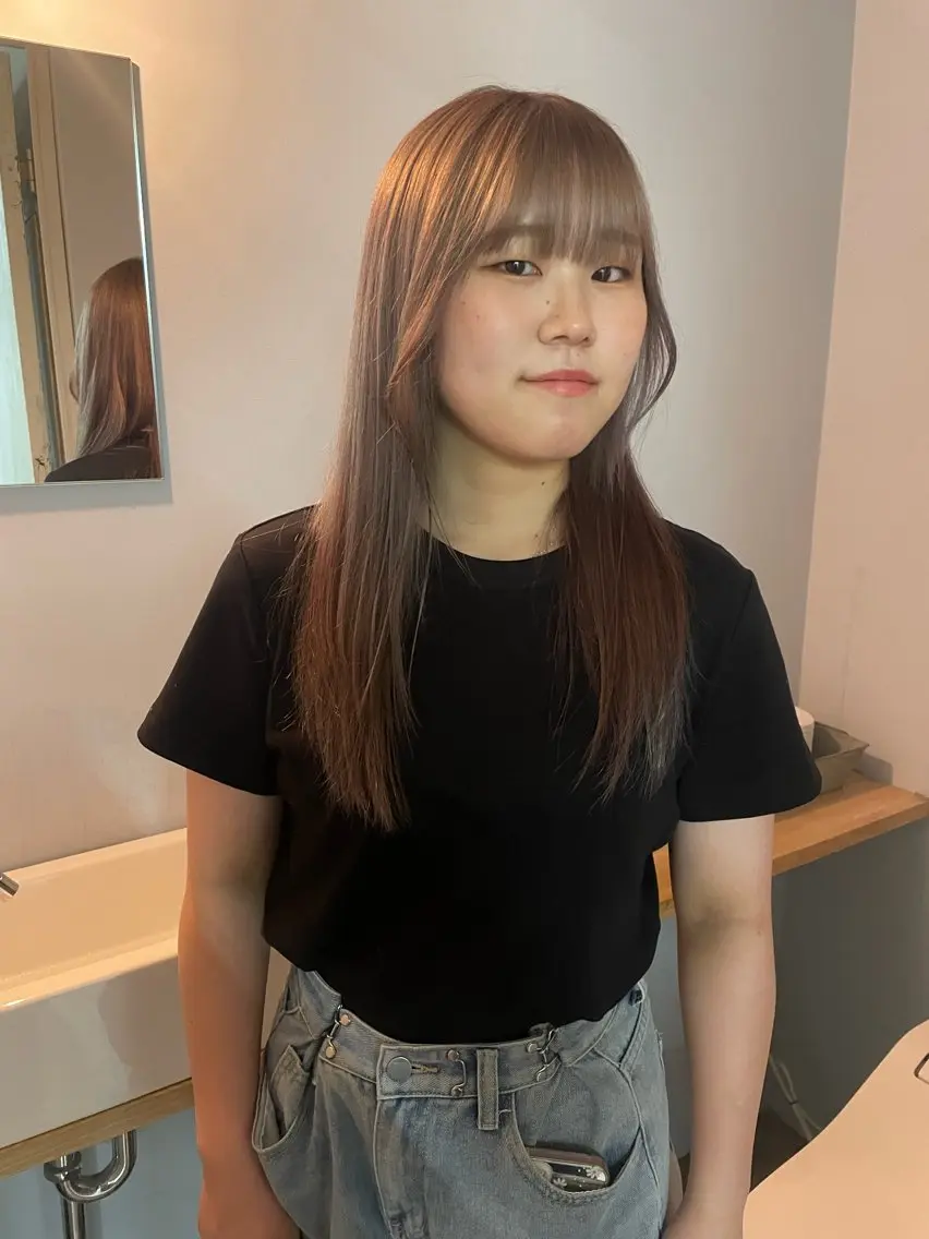 ロング カラー グレージュ ヘアカラー トリートメント ボブカットモデル/ ハイトーン/ゆうあのヘアスタイル