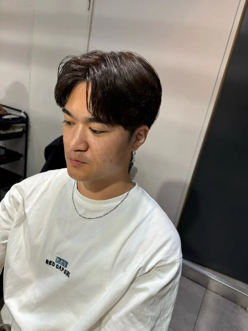 ショート カラー メンズ アッシュ アッシュブラウン ブラウンカラー カット ヘアカラー トリートメント 似合う髪型が 分からない方へのヘアスタイル