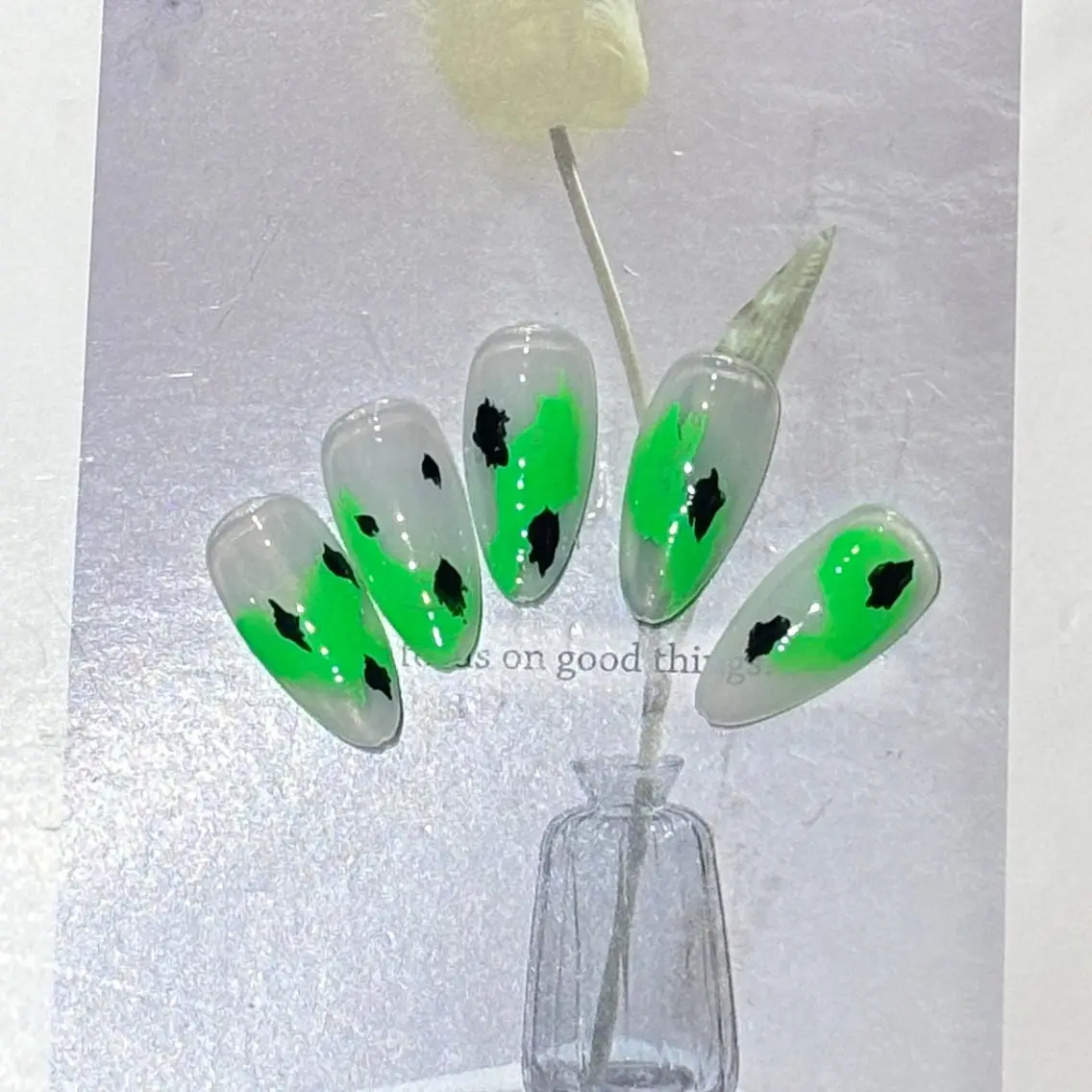 ネイル St Nail Art Salonのネイルデザイン
