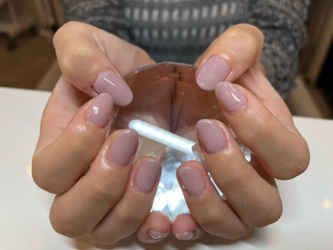 ネイル オフィスネイル ワンカラーネイル パープル シンプルネイル プライベートサロン N's Nailのネイルデザイン