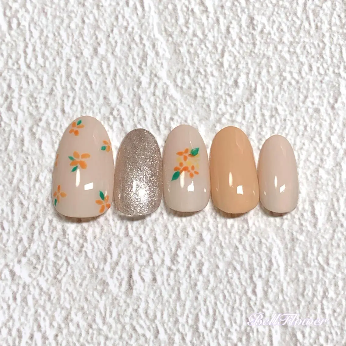 ネイル ハンドネイル Bell Flowerのネイルデザイン