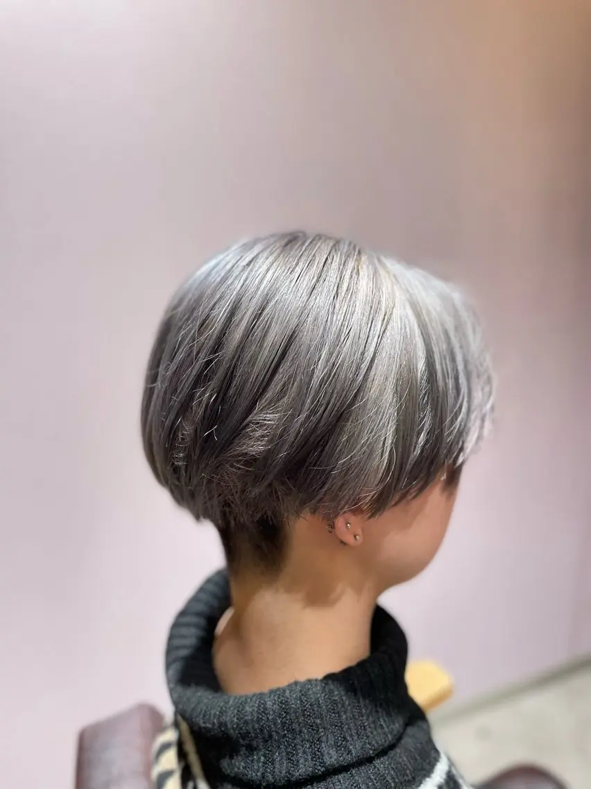 ショート カラー ヘアカラー トリートメント 山本 純平のヘアスタイル