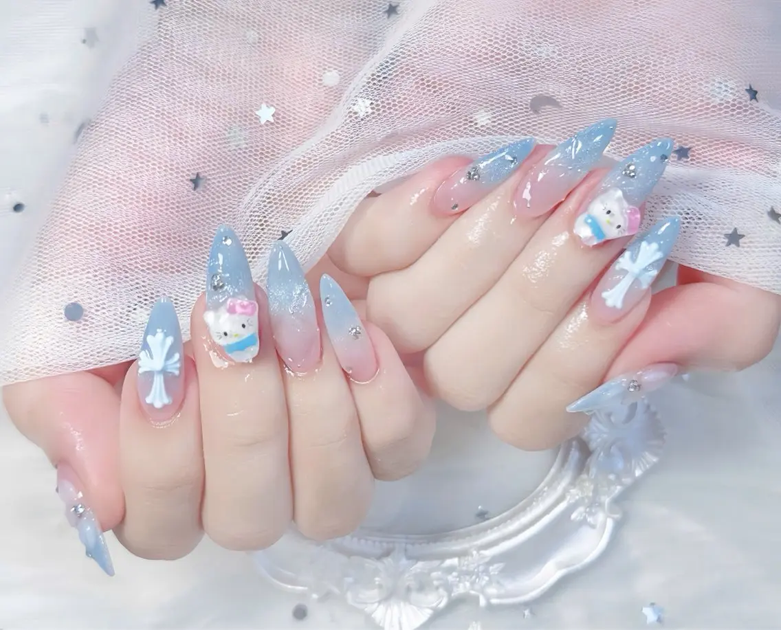 ネイル チークネイル 長さ出し フレンチネイル ジェルネイル グラデーション ハンドネイル THANHTHANH NAILのネイルデザイン