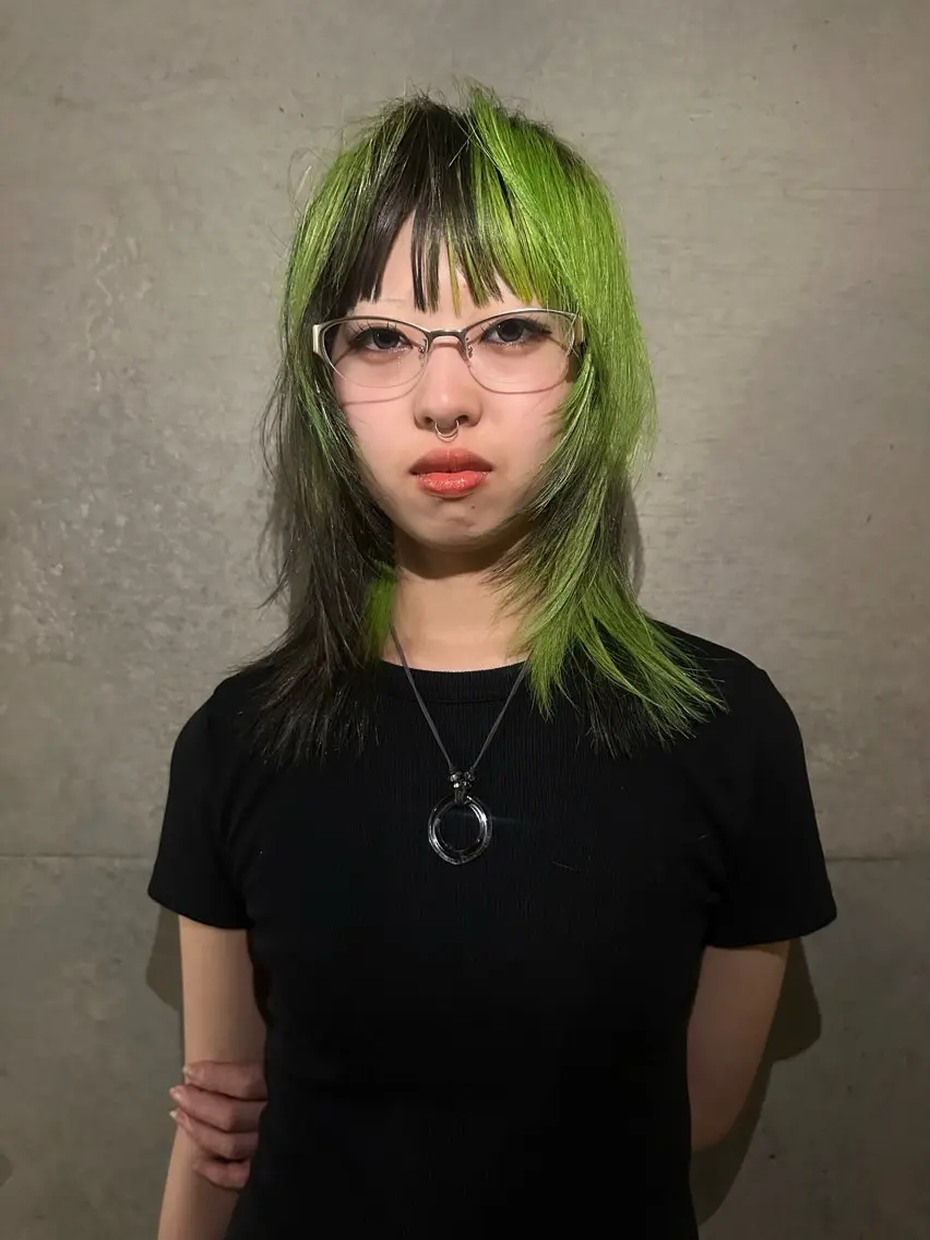 デザインカラー(ブリーチ込み)+トリートメントの写真