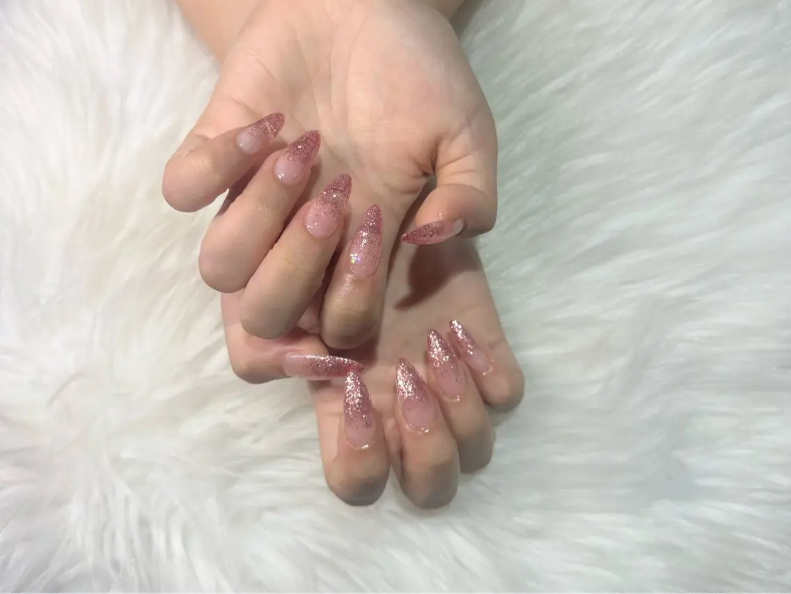 ネイル フラッシュネイル グラデーション ピンク Viel💅 〜yuki〜のネイルデザイン