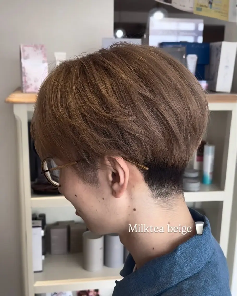 ショート カラー メンズ ヘアカラー ハイトーン、カラー 特化⟡.·すわ☁️のヘアスタイル