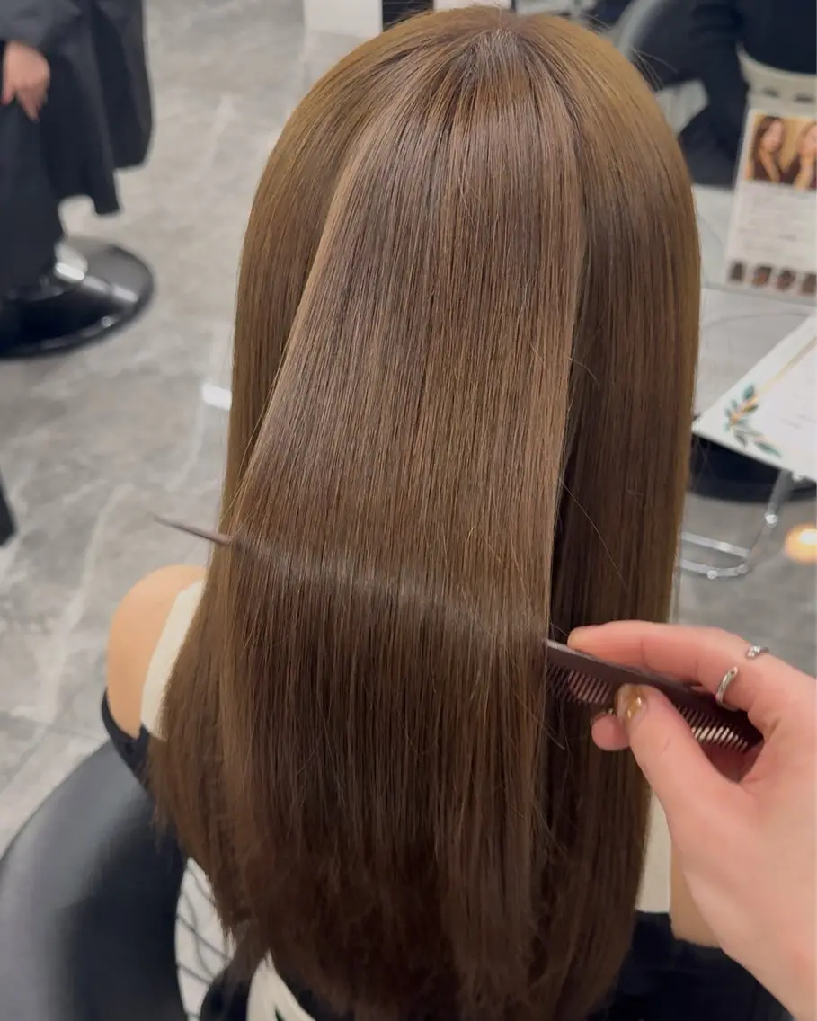 ロング カット ヘアカラー 縮毛矯正 りきと🦋河原町 縮毛矯正/艶カラーのヘアスタイル