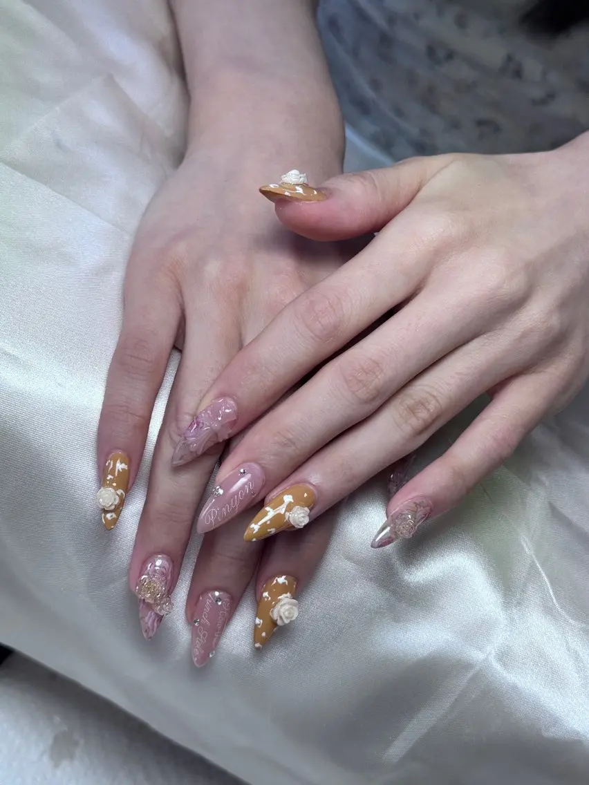 ネイル ハンドネイル AM Nail Tokyoのネイルデザイン