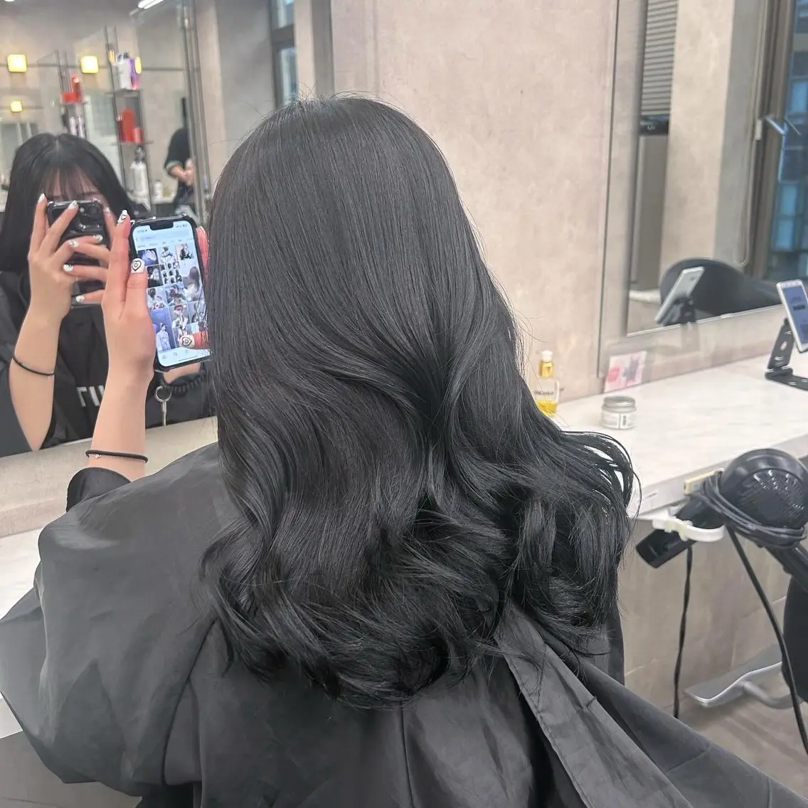 ロング カラー パーマ ヘアアレンジ メンズ キッズ ブリーチなしカラー/ ブラウン/レイヤーのヘアスタイル