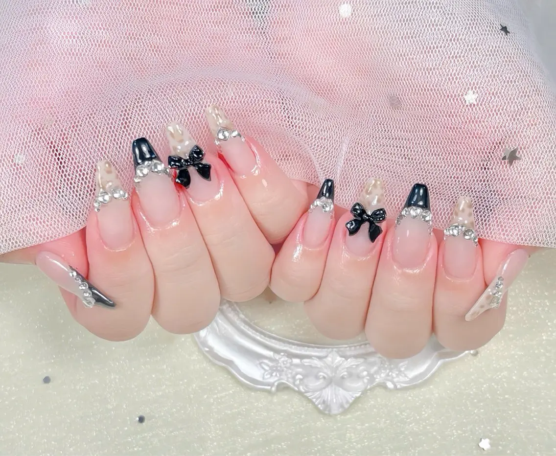 ネイル ハンドネイル THANHTHANH NAILのネイルデザイン
