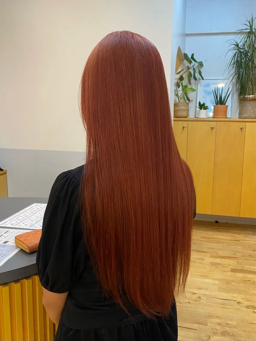 ロング カラー ブリーチ ピンクカラー ヘアカラー 艶カラー／ストレート かとうゆうき🍯のヘアスタイル