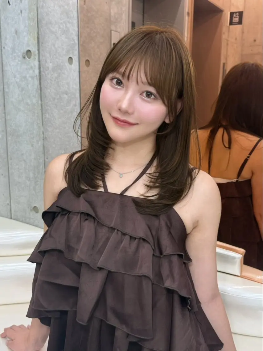 ロング ヘアアレンジ チョコレートブラウン 韓国風カラー 髪質改善 韓国風ヘア カット ヘアカラー トリートメント ヘアセット 💖艶ダブルカラー 🩵髪質改善🫧櫻井のヘアスタイル