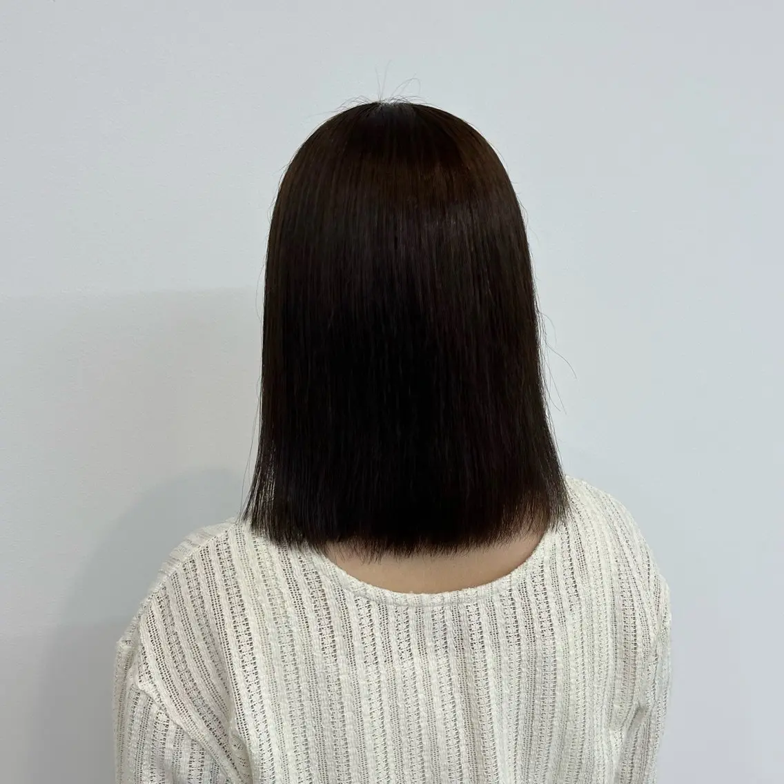 カラー ルプラボウ 鈴木 莉菜のヘアスタイル