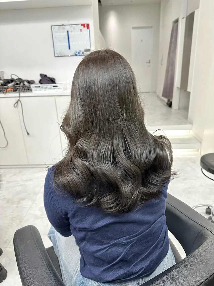 セミロング ヘアカラー トリートメント 🌼リナ🌼赤み消し オリーブ/ブラウンのヘアスタイル