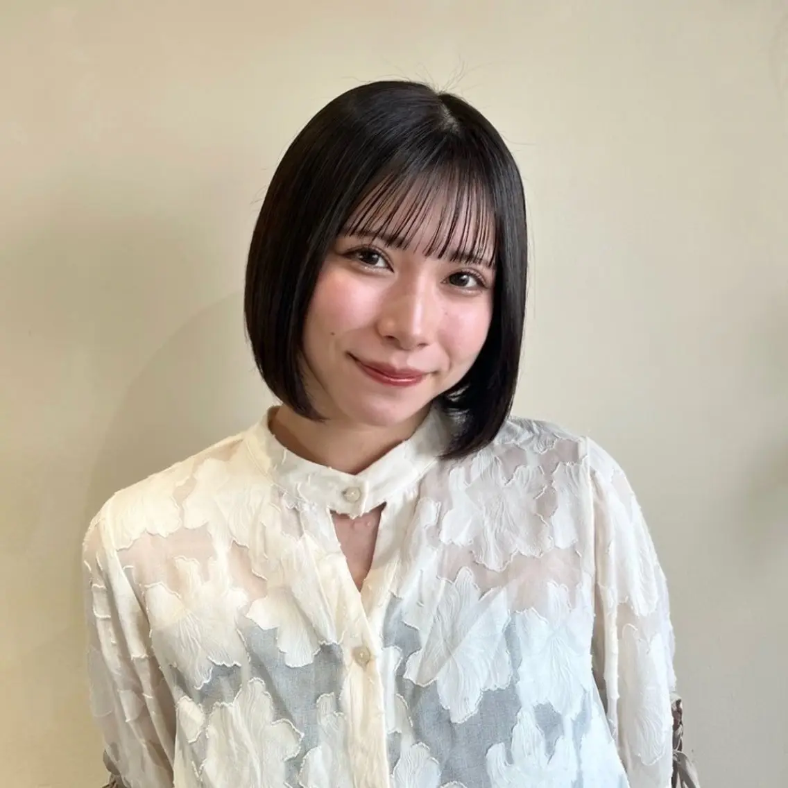 ショート ボブ 縮毛矯正 縮毛矯正 トリートメント 塩川ももこ/ 自然な縮毛矯正のヘアスタイル