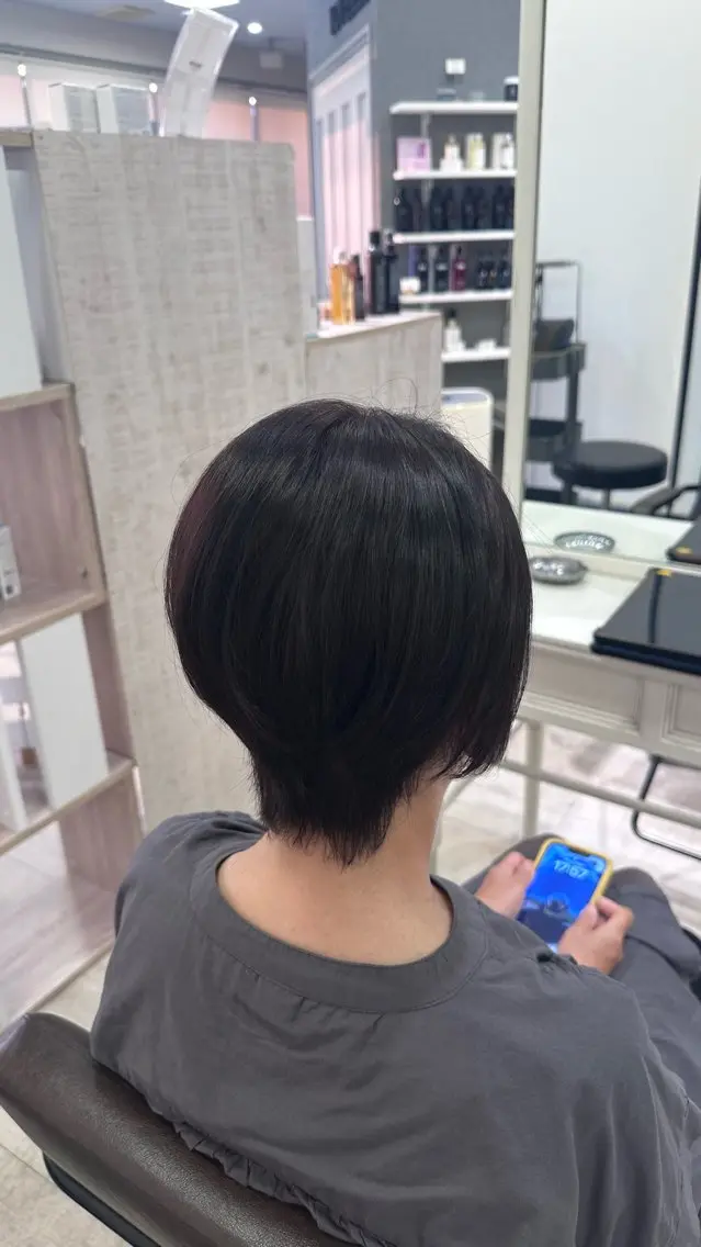 ショート 村上 佳織のヘアスタイル