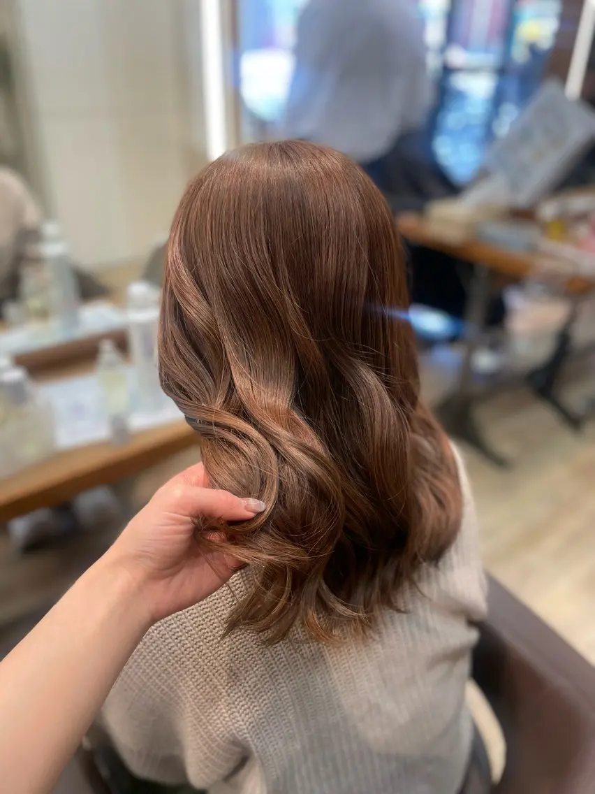 【ツヤっとイメチェン🌸✨】ワンカラー+オージュア1ステップトリートメント+ブロー🤍の写真