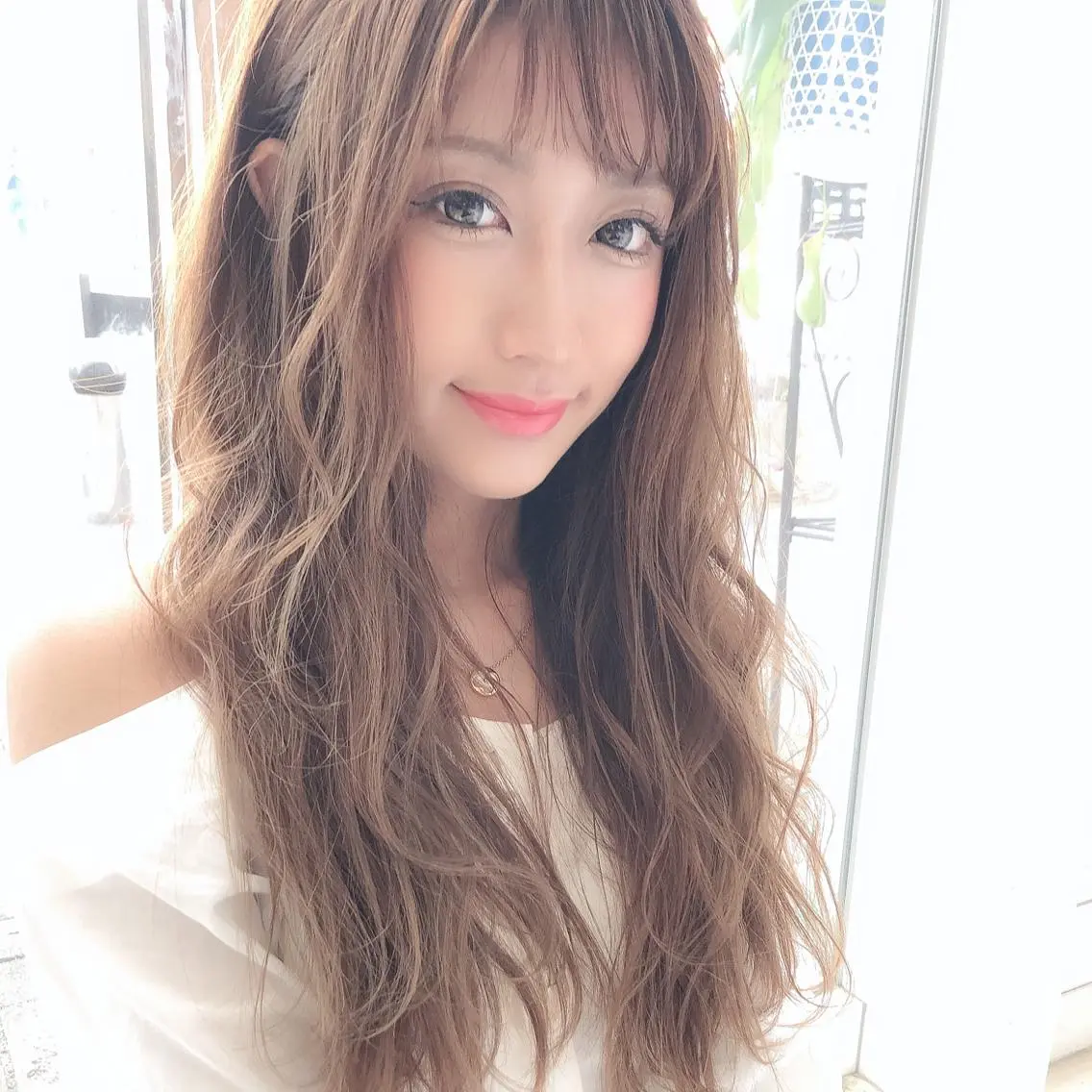 【人毛100%】最高級レミー毛シールエクステ40枚&フルカラー&なじませカットの写真