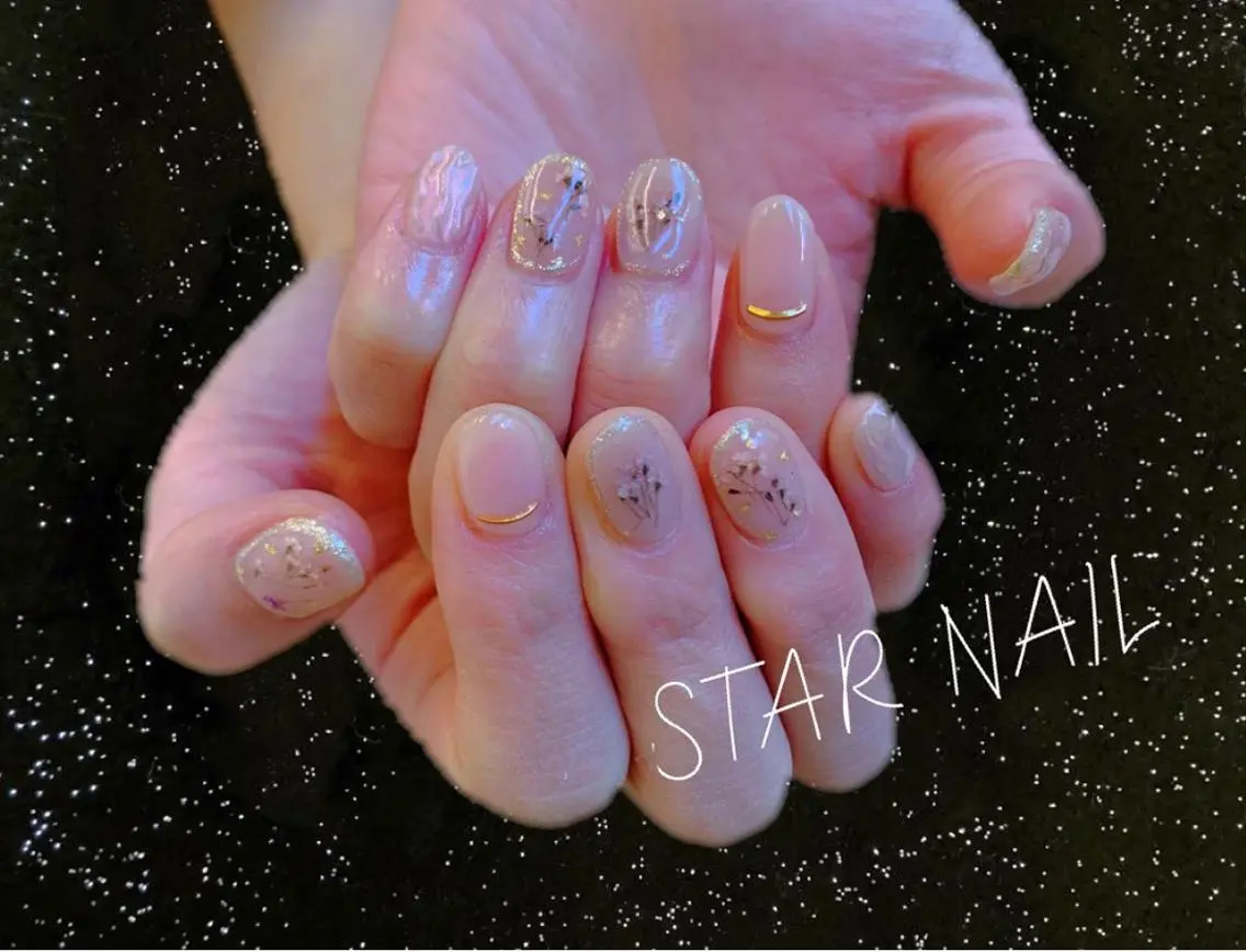 ネイル ミラーネイル シンプルネイル STAR NAILのネイルデザイン