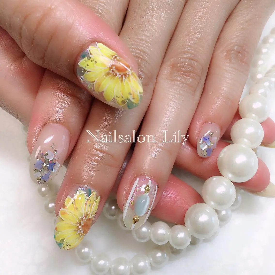 ネイル Lily*nail 🌻Mii🌻のネイルデザイン