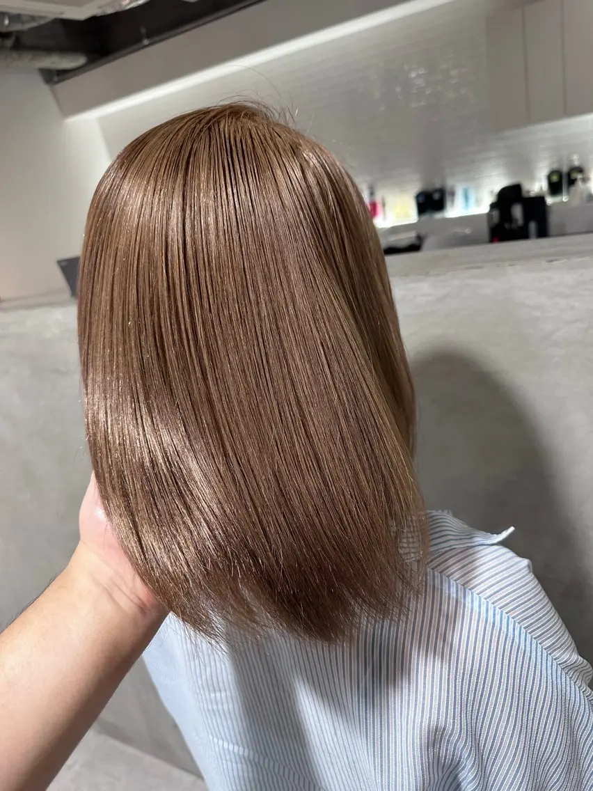 ミディアム 【レイヤーカット】 海老原寛大のヘアスタイル