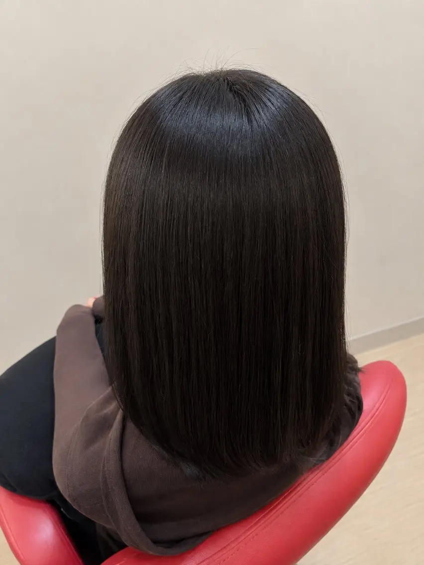 セミロング カラー アッシュ ブルーカラー ブルーアッシュ ヘアカラー 田中 翔大のヘアスタイル