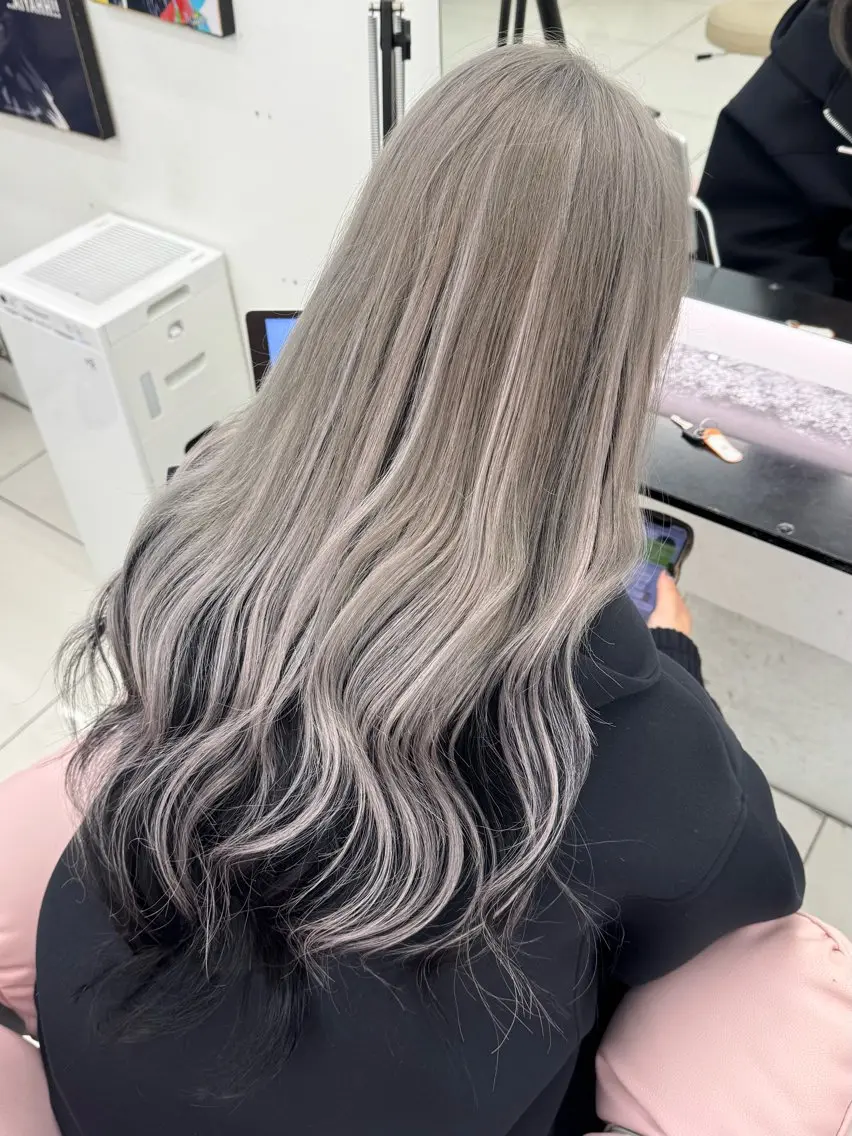 ロング エクステ Nene ／Roverのヘアスタイル