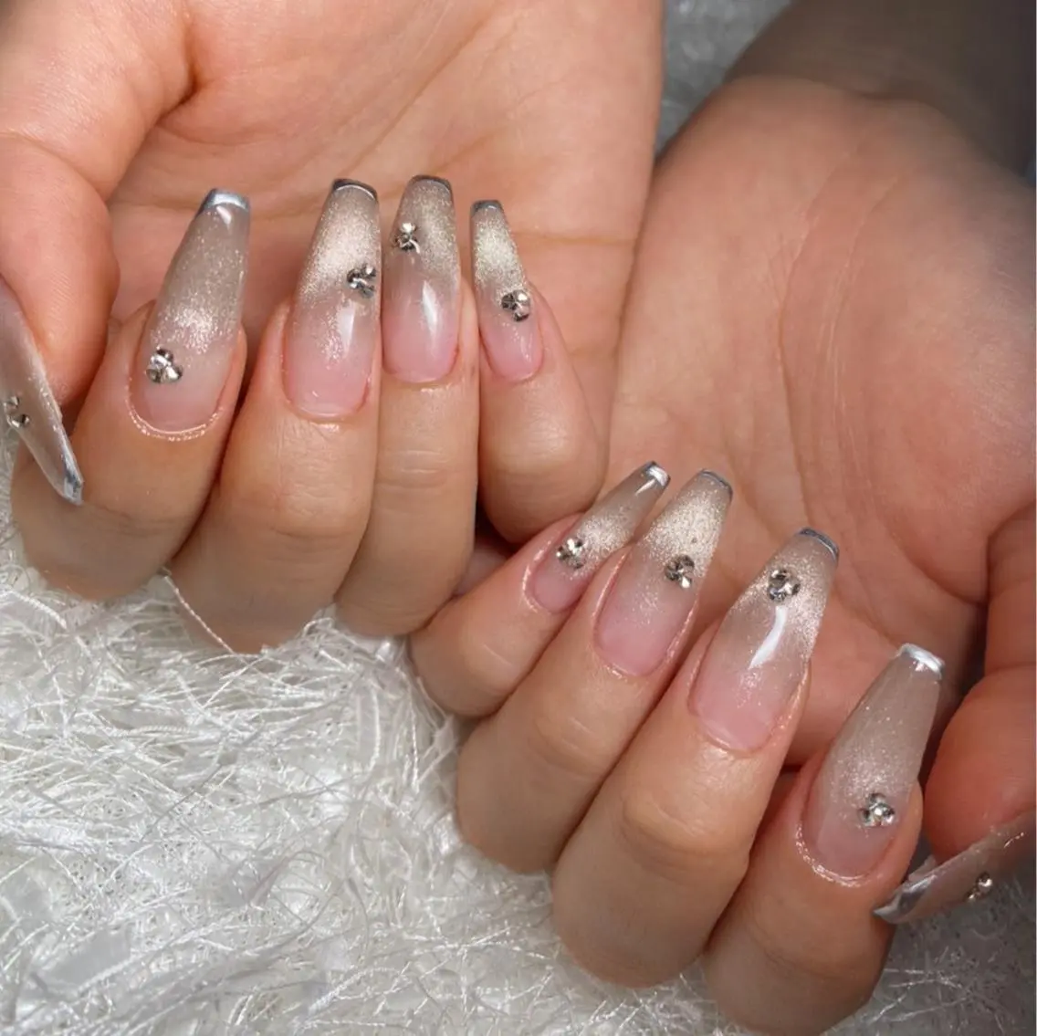 ネイル 長さ出し フレンチネイル ジェルネイル グラデーション 韓国ネイル ハンドネイル Nail&eye Belire 新宿のネイルデザイン