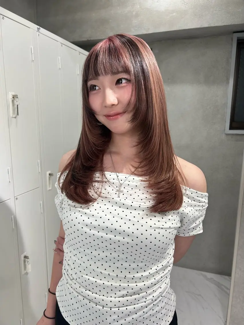 ミディアム カット ヘアカラー ️🧬akari🧬 ハイトーン/レイヤーのヘアスタイル