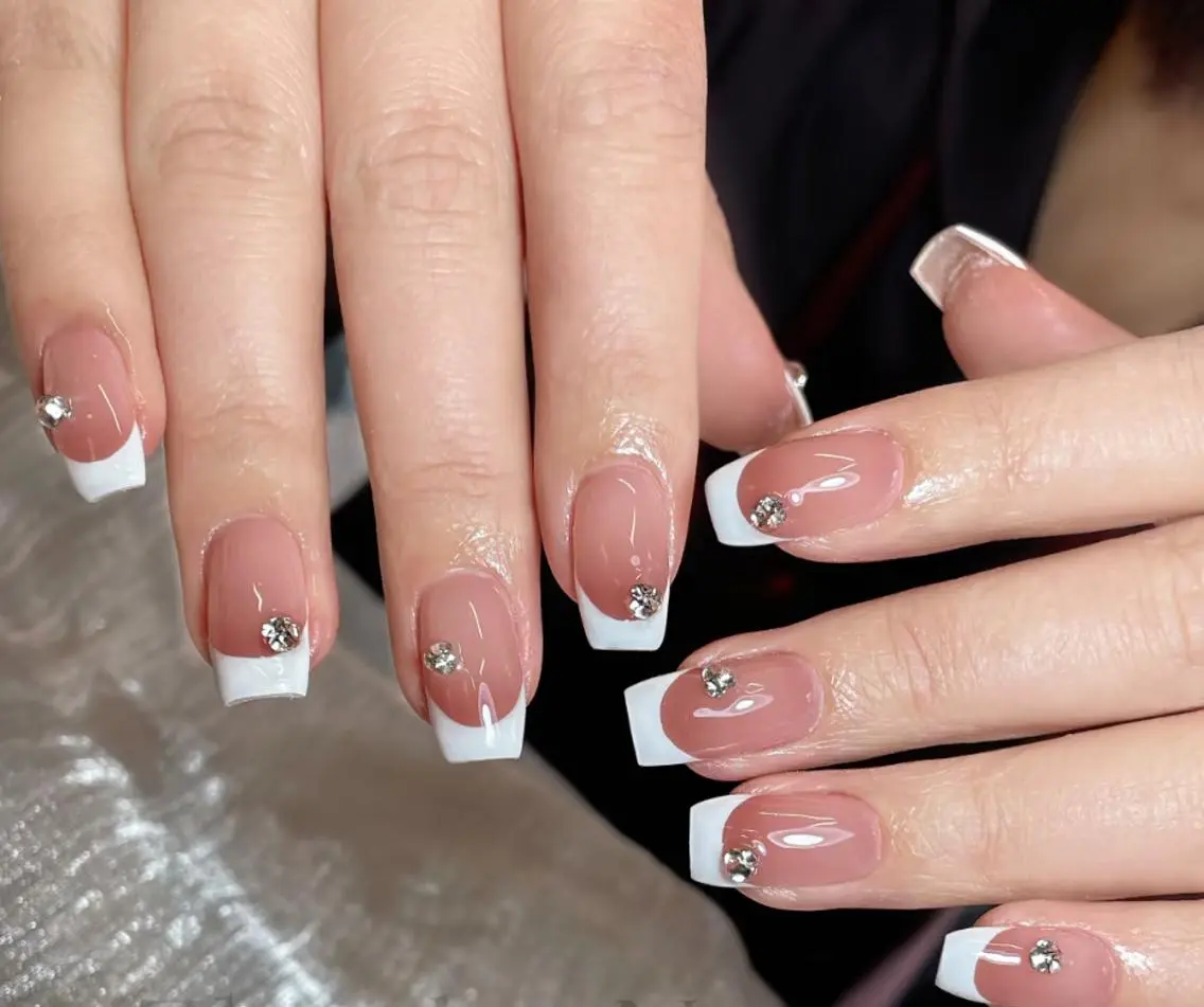 ネイル ハンドネイル 🎀 KiKi_nailのネイルデザイン