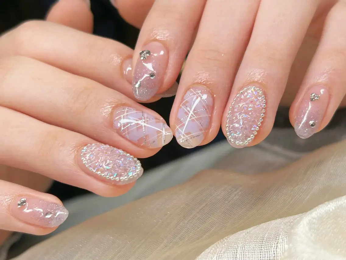 ネイル アートネイル チークネイル 成人式 入学式 長さ出し ハンドネイル Lino Nailのネイルデザイン