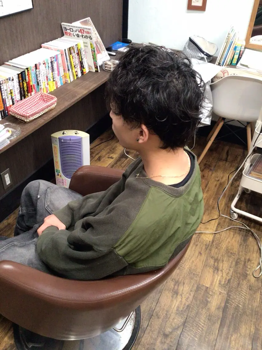 ショート カット パーマ 香川 裕基のヘアスタイル