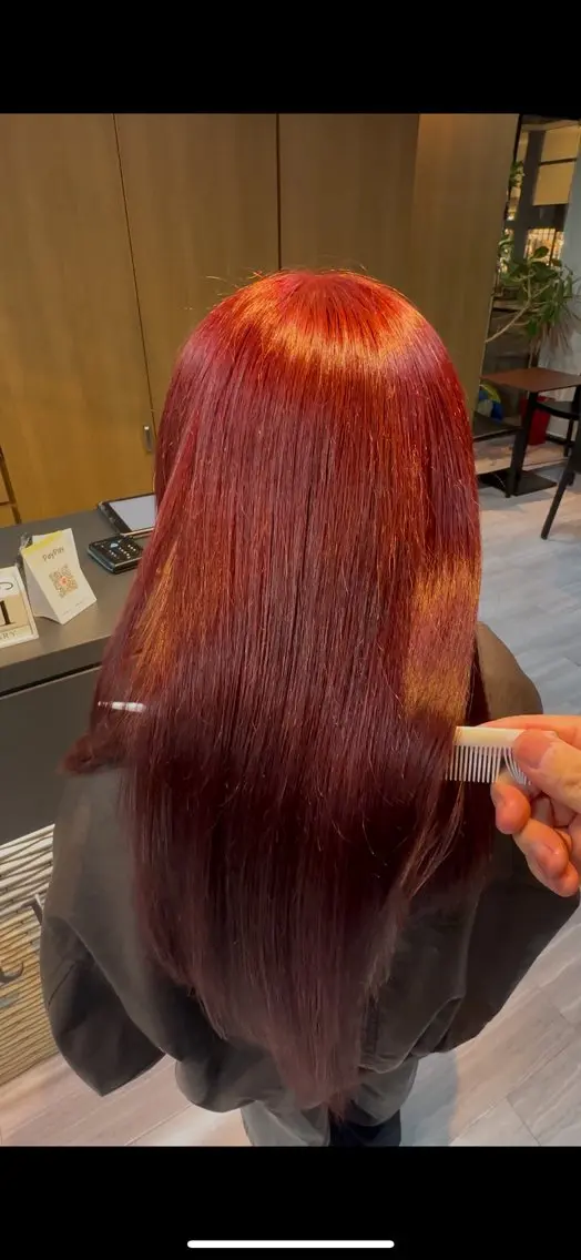 ロング カラー ブリーチ ダブルカラー ブリーチなしカラー レッドカラー arika オケシ　リョウダイのヘアスタイル